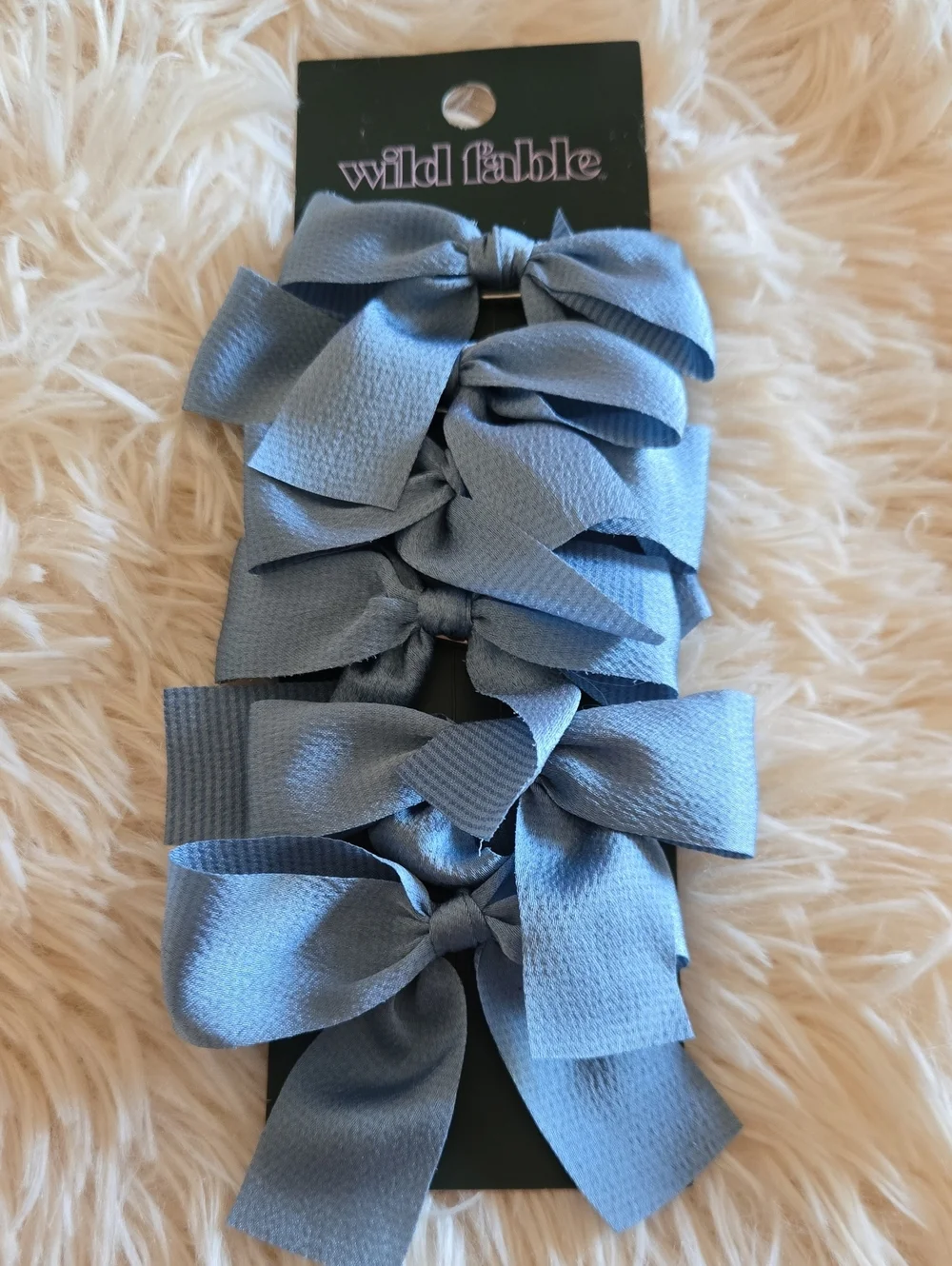 NEW art class Light Gray Ribbon Hair Clip And Wild Fable Bows